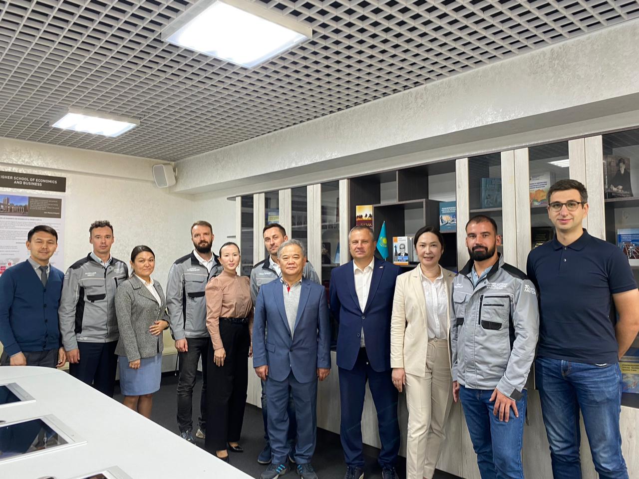 SDG 8. “Decent work and economic growth.” October 4, 2023 at KazNU named after. Al-Farabi held a meeting with the leadership of KazNU. al-Farabi with representatives of Astana Motors Manufacturing Kazakhstan.